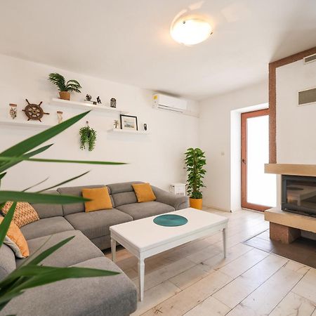 فيلا Vacation House Jakov زادار المظهر الخارجي الصورة